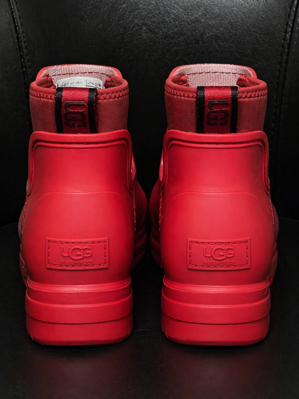 UGG Waterproof Red Chelsea Rain Boots Fur Lined Size 8 - Picture 4 of 13